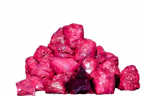 Commercial waste removal service in Brixton managing office waste